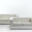 Pair of sofas from the first series model "Throw Away" - Prix ​​des enchères