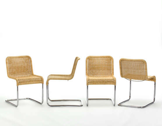 Group of four chairs with chrome-plated tubular metal frame, wicker seat and backrest - Foto 1