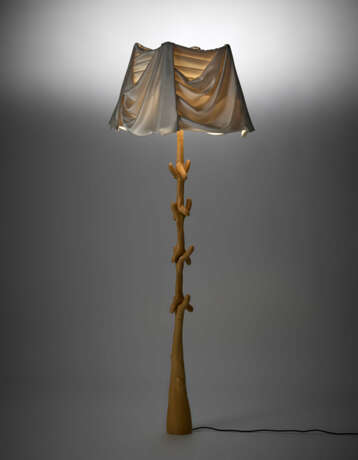 Floor lamp model "Muletas" - Foto 2