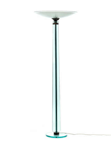 Floor lamp with brass frame, base and shaft made of ground crystal plates, diffuser disk made of ground crystal engraved with plant motifs - фото 1