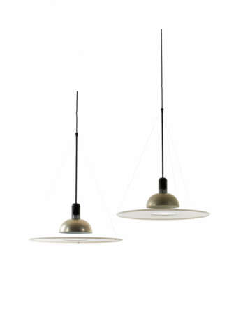 Pair of pendant lamps model "Frisbi" - Foto 1