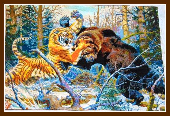 " схватка тигра с медведем" Mouline Broderie Animaliste Russie 2016 - photo 2