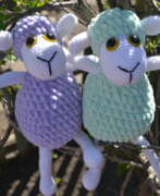 Hand-knitted. Зефирная овечка