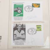 Fußball-Weltmeisterschaft 1974 Briefe in 2 Bänden mit Original-Unterschriften bekannter deutscher Fußballspieler (u.a. Fritz Walter - Foto 2