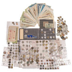 Münzen und Geldscheine - Alle Welt Schachtel mit Münzen Alle Welt ab Klassik