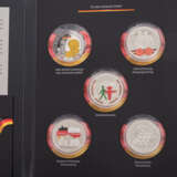 BRD - KMS und Sondermünzen beinhaltet 18 x 5 Gedenkmünzen 10 DM - photo 9