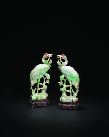 A PAIR OF MOTTLED PALE AND APPLE-GREEN JADEITE MODELS OF CRANES - photo 1