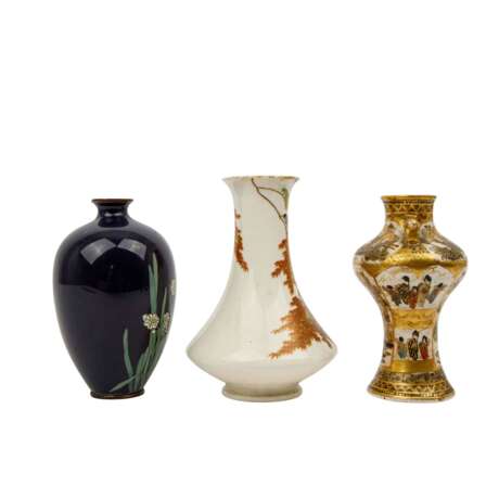 3 small vases, JAPAN, around 1900: - фото 5