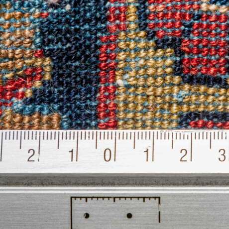 Oriental carpet. Large SARUK/PERSIA, 1st half of 20th century, 400x300 cm. - photo 3