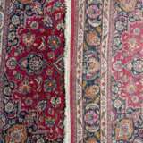 Oriental carpet. MASKHAD/PERSIA, 20th century, 354x250 cm. - photo 3