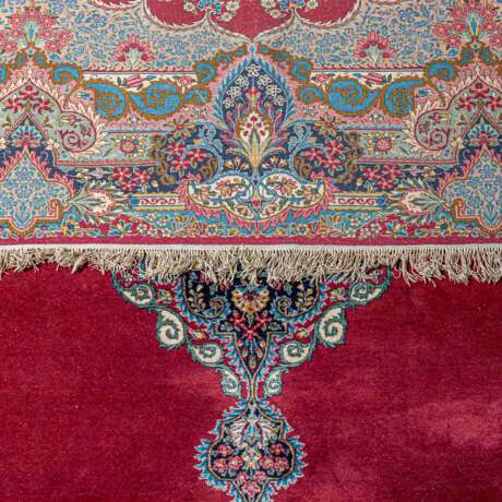 Oriental carpet. KIRMAN ROYAL/PERSIA, 1970s, 423x312 cm. - фото 3