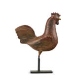 A CARVED AND PAINTED WOOD ROOSTER - photo 3