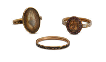 THREE AMERICAN GOLD AND ENAMEL MOURNING RINGS