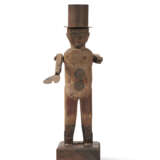 A CARVED AND PAINTED PINE AND TIN WHIRLIGIG OF A MAN - фото 3