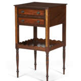 A FEDERAL FIGURED MAPLE AND FLAME BIRCH INLAID-MAHOGANY TWO-DRAWER WORK TABLE - Foto 1