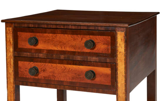 A FEDERAL FIGURED MAPLE AND FLAME BIRCH INLAID-MAHOGANY TWO-DRAWER WORK TABLE - photo 3