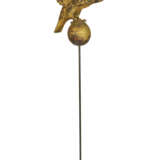 A MOLDED AND GILDED COPPER EAGLE WEATHERVANE - фото 1