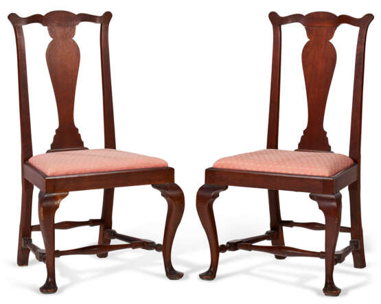 A PAIR OF CHIPPENDALE MAHOGANY SIDE CHAIRS - фото 3