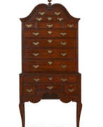 Tallboy chest of drawers. A QUEEN ANNE MAHOGANY HIGH CHEST-OF-DRAWERS