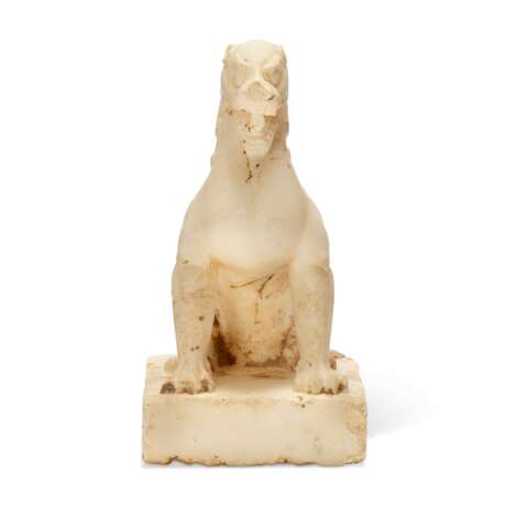 A CARVED MARBLE FIGURE OF A SEATED LION - photo 5