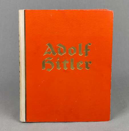 Sammelalbum *Adolf Hitler* - photo 1