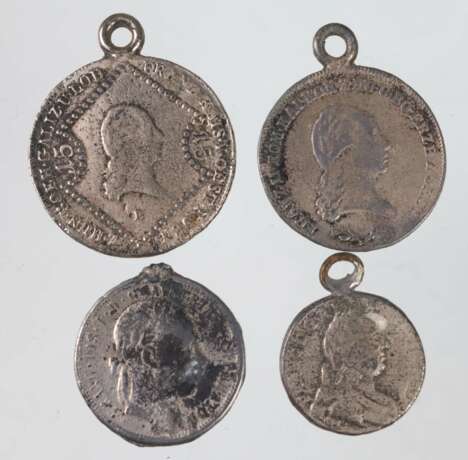 4 Kleinmünzen Österreich 1762/1884 - photo 1