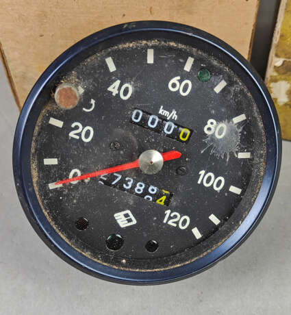 Tachometer - photo 2