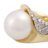 Ring with South Sea pearl and diamonds - photo 5
