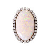 Ring with large opal entouraged by diamonds total ca. 1 ct, - photo 2
