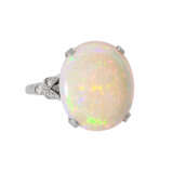 Ring with fine white opal with vivid color play, - Foto 1