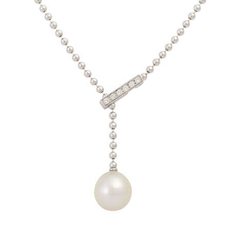 GELLNER necklace with South Sea pearl and diamonds totaling approx. 0.18 ct, - фото 2