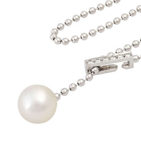 GELLNER necklace with South Sea pearl and diamonds totaling approx. 0.18 ct, - фото 4
