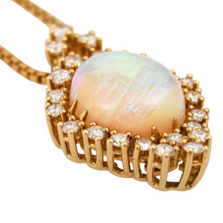 Opal pendant with diamonds total ca. 0,58 ct (hallmarked), - фото 5