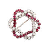 Knot brooch with rubies and diamonds - photo 3