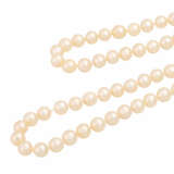 Long pearl necklace - photo 4