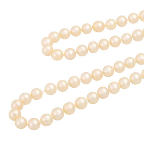 Long pearl necklace - photo 4