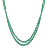 2-rhg necklace of faceted emerald rondelles, - фото 1