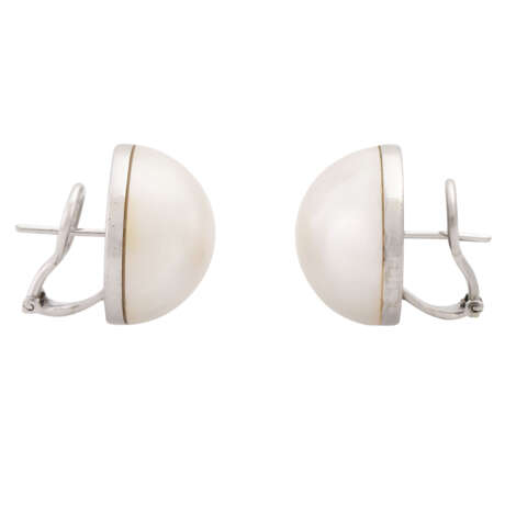 Ear clip studs with mabe pearls - фото 2