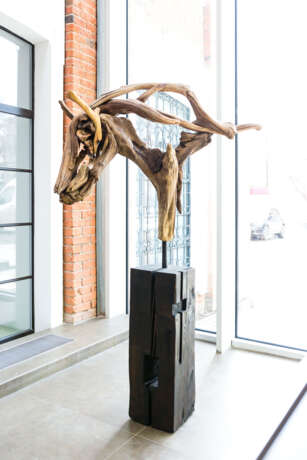 бюст лошади Натуральное дерево станковая скульптура Символизм Россия 2022 г. - фото 2