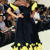 CHANEL PAR KARL LAGERFELD HAUTE COUTURE PRINTEMPS ÉTÉ 1988 - photo 5