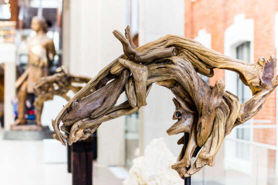 бюст лошади Wood станковая скульптура Symbolism Russia 2022 - photo 3