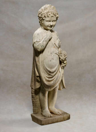 A ROMAN MARBLE FIGURE OF A YOUTH - Foto 2