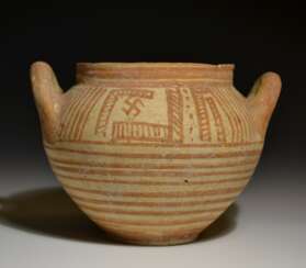 Ancient Italo-Geometric Ceramic Olla With Rare Scratch Drawing Of A Bird