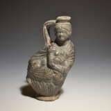 Ancient Egyptian Alexandrian Figural Flask - Foto 2