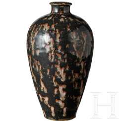 Sehr seltene Jizhou-Meiping-Vase mit Schildpattglasur, wohl Südliche Sung-Dynastie bis Yuan-Dynastie (13. - 14. Jhdt.)