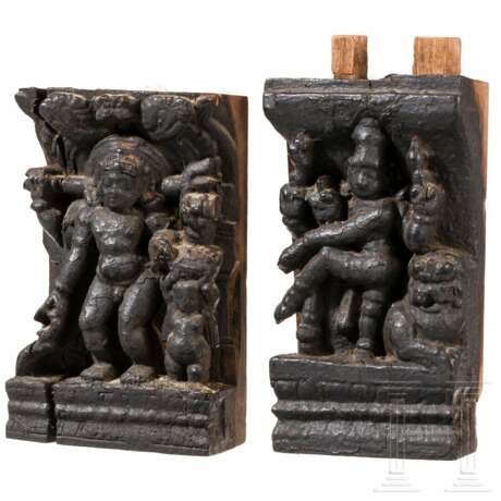 Zwei hinduistische Holzreliefs mit Darstellungen Shivas, Nepal oder Nordostindien, frühes 20. Jhdt. - photo 1