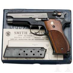 Smith & Wesson Mod. 39-2, im Karton