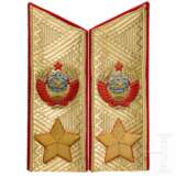 Ein Paar Schulterstücke zur Paradeuniform eines Marschalls,
Sowjetunion, ab 1989 - Foto 1