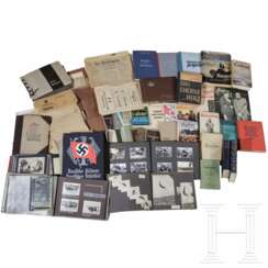 Kleine Sammlung Photoalben und Bücher