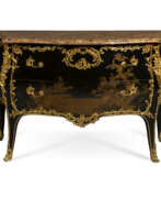 Jacques Dubois. A LOUIS XV ORMOLU-MOUNTED JAPANESE LACQUER BOMBE COMMODE